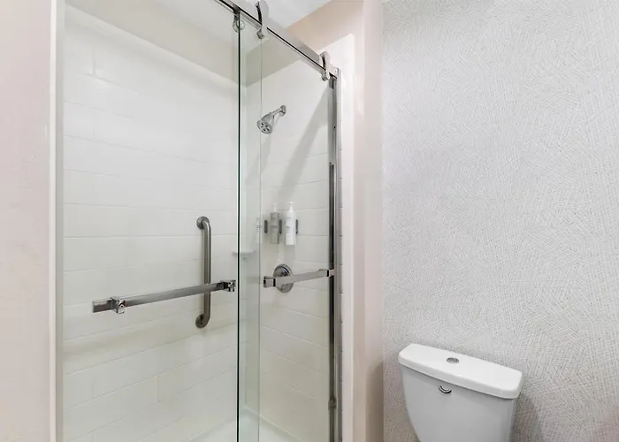 Home2 By Hilton Worth Southwest Cityview Hotel 3*