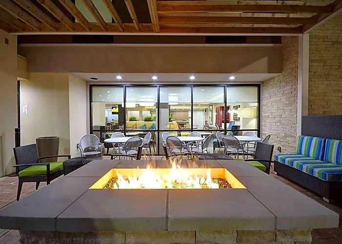 Home2 By Hilton Worth Southwest Cityview 3* Fort Worth